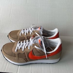 Nike Challenger OG Men -Brown Orange